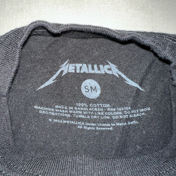 Metallica Graphic Black Tee Size Small - Picture 4 of 5